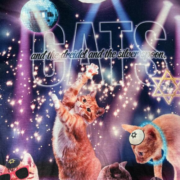 Faux Real Mens Cats, Dreidel and Silver Spoon Novelty Printed Long Sleeve Shirt - Picture 8 of 12